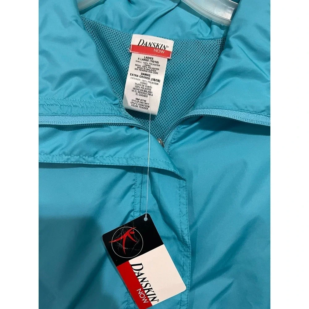 Danskin *NWT* ~~XL~~Women's Blue Pullover lightweight‎ Jacket